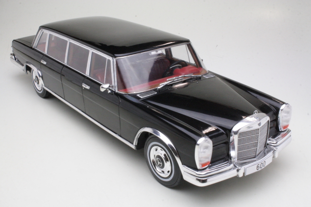 Mercedes 600 (W100) 1969, musta