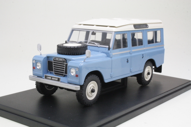 Land Rover series 3 109 1980, sininen