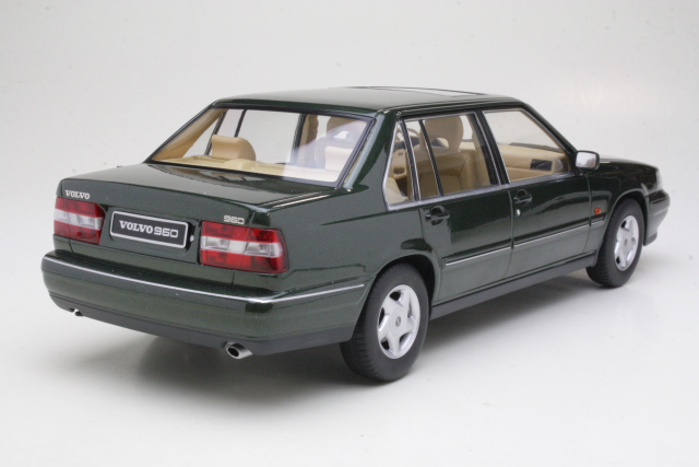 Volvo 960 1996, dark green
