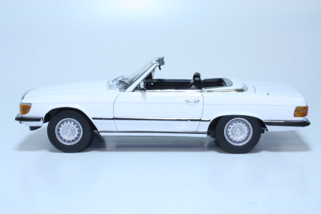 Mercedes 350SL Convertible 1977, valkoinen