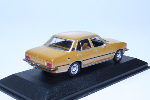 Opel Rekord D 1975, kulta