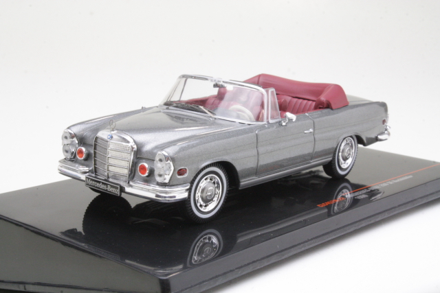 Mercedes 280 SE 3.5 (w111) 1969, harmaa
