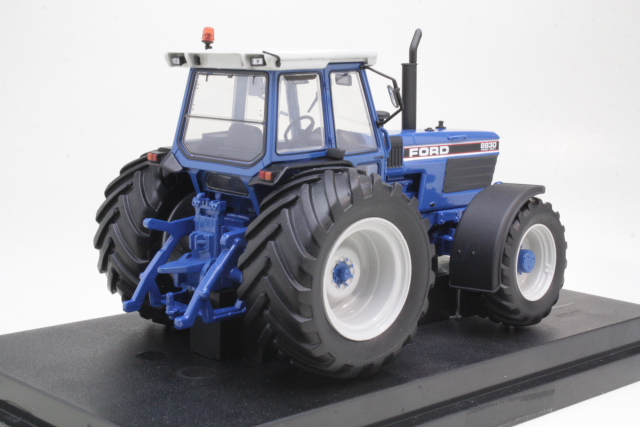 Ford 8830 Power Shift 1990, sininen
