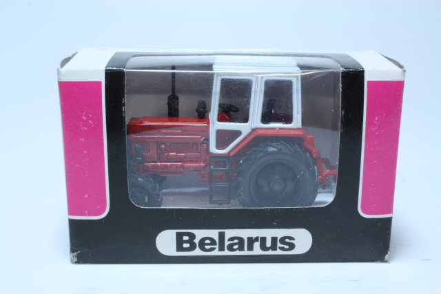 Belarus MTZ-82 1975, red