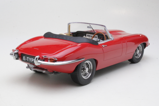 Jaguar E-Type Mk1 Cabriolet 1961, punainen - Sulje napsauttamalla kuva