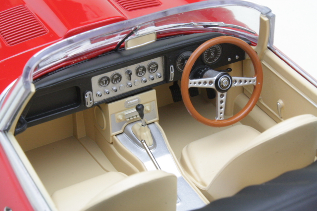 Jaguar E-Type Mk1 Cabriolet 1961, punainen