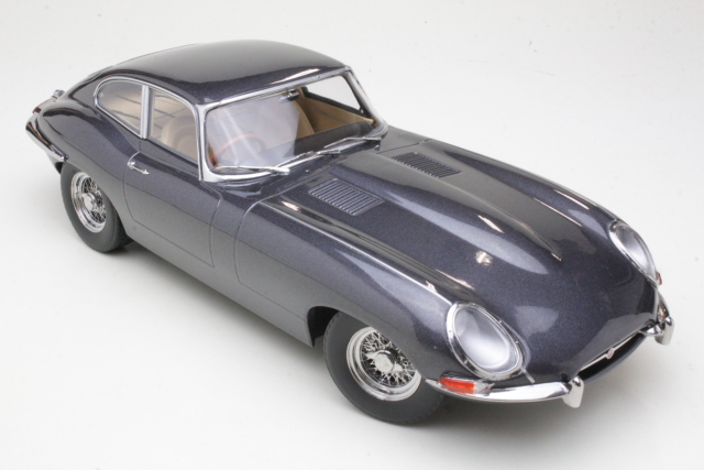 Jaguar E-Type Mk1 Coupe 1961, harmaa