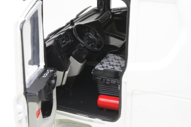 Scania S580 Highline 2021, valkoinen