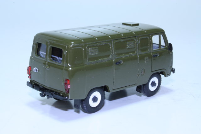 UAZ 3741 1968, dark green
