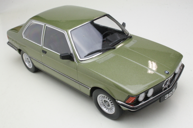 BMW 323i (e21) 1975, green