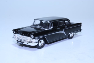 GAZ 13 Tschaika 1959, musta