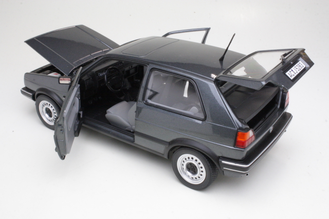 VW Golf 2 CL 1988, grey
