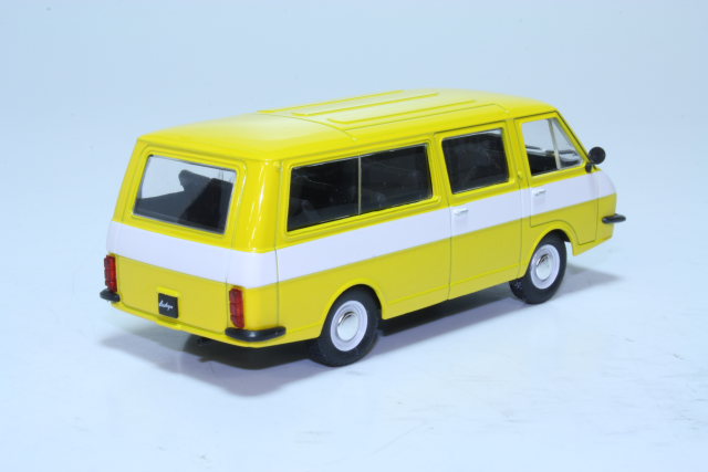 RAF 2203 1973, yellow