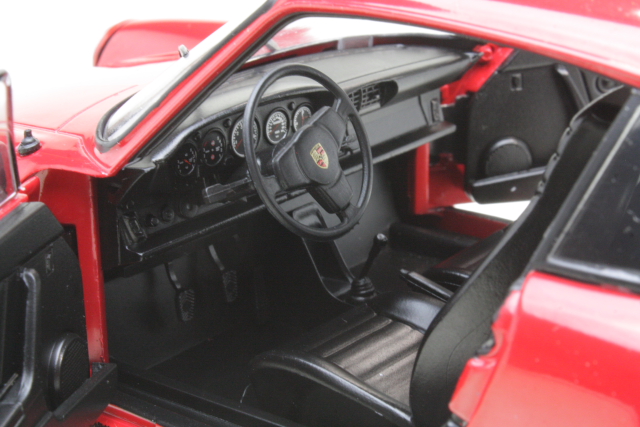 Porsche 911 3.0 Carrera 1977, red