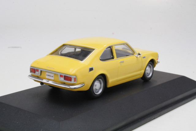 Toyota Corolla Coupe (KE25) 1974, yellow
