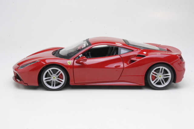 Ferrari 488 GTB, punainen - Sulje napsauttamalla kuva