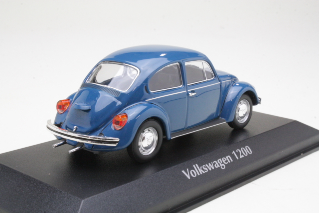VW Beetle 1200 L 1983, blue