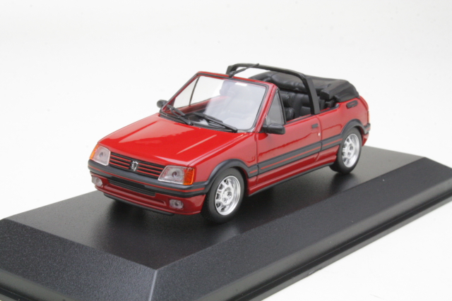 Peugeot 205 CTi Cabriolet 1990, punainen