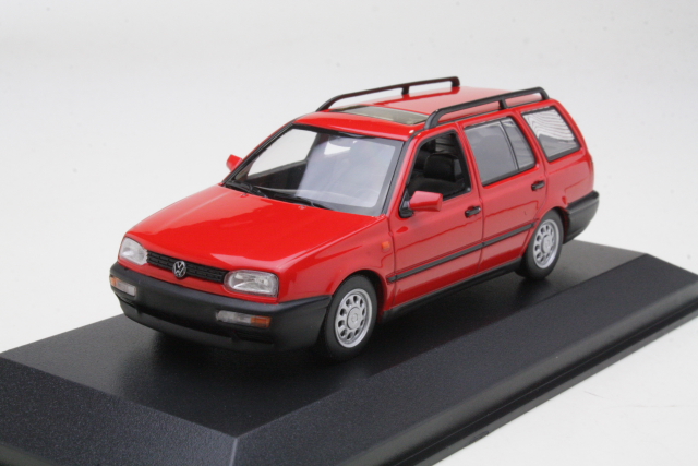 VW Golf 3 Variant 1997, punainen