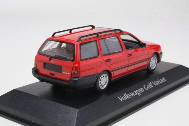 VW Golf 3 Variant 1997, red