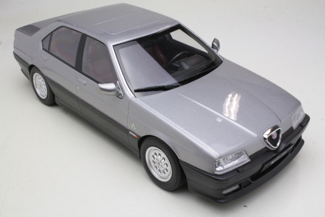 Alfa Romeo 164 Q4 1994, silver - Click Image to Close