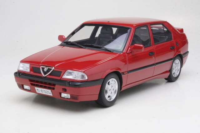 Alfa Romeo 33 1.7 16V Permanent 4 1991, punainen - Sulje napsauttamalla kuva