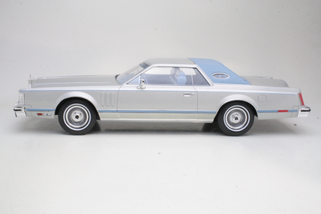 Lincoln Continental Mark V 1978, silver