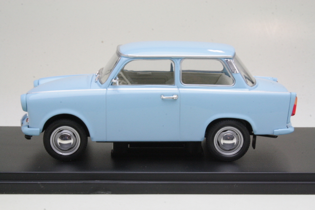 Trabant 601 1965, light blue - Click Image to Close