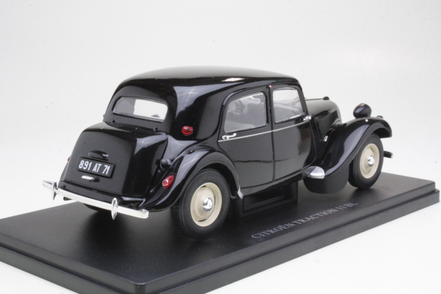 Citroen 11BL Traction 1935, musta