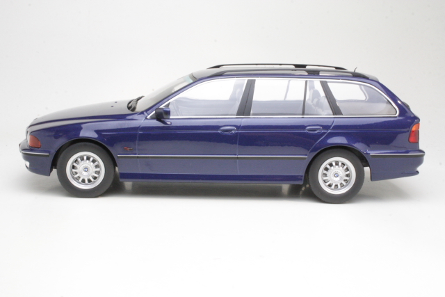 BMW 530d (e39) Touring 1997, blue
