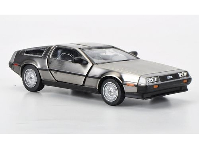 DeLorean DMC-12 1981, alumiini