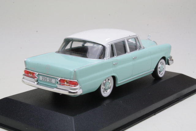 Mercedes 220 SE 1959, vaalea turkoosi