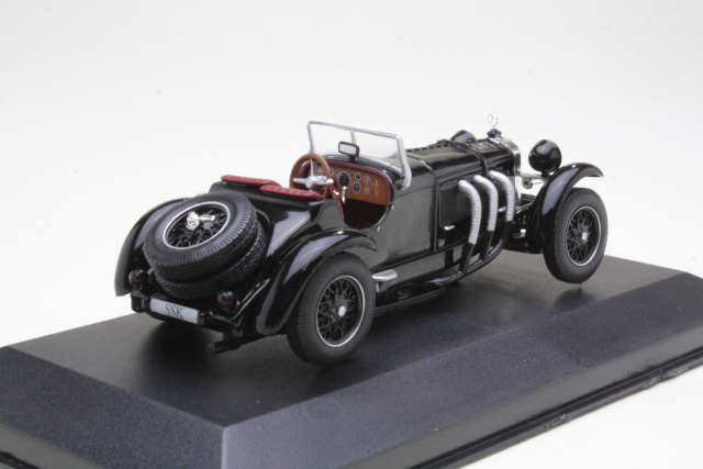 Mercedes SSK 1928, musta