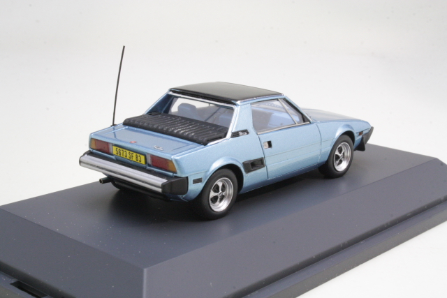 Fiat Bertone X1/9 1983, light blue