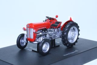 Massey Ferguson 825, punainen 1:32