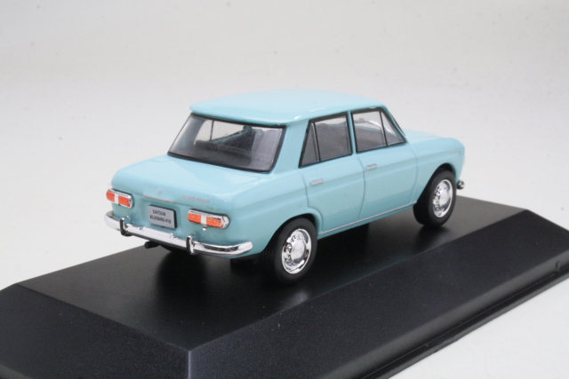 Datsun Bluebird 410 1964, vaaleansininen - Sulje napsauttamalla kuva