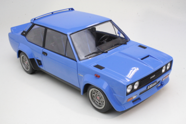 Fiat 131 Abarth 1980, sininen