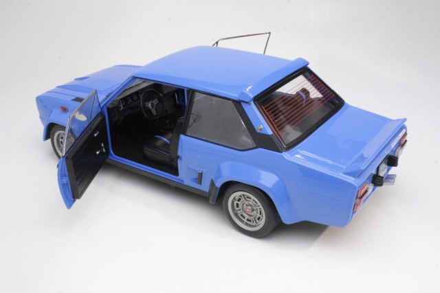 Fiat 131 Abarth 1980, sininen
