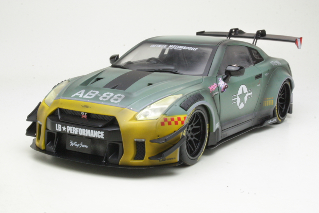 Nissan GT-R (R35) Army Fighter
