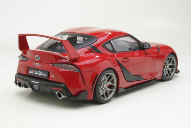Toyota Supra GR Streetfighter Prominance 2023, punainen