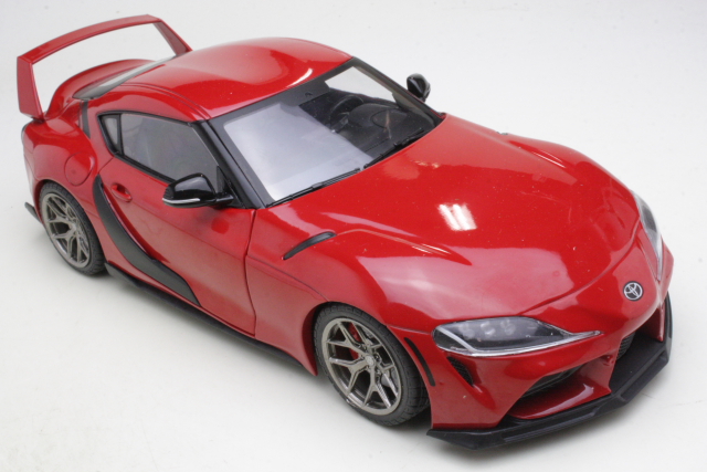 Toyota Supra GR Streetfighter Prominance 2023, punainen