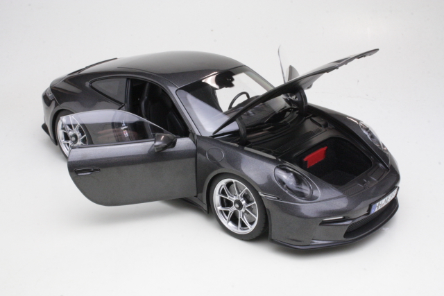 Porsche 911 GT3 2021, grey "with Touring Package"
