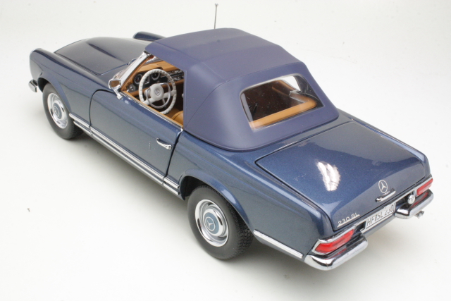 Mercedes 230SL (w113) 1963, light blue