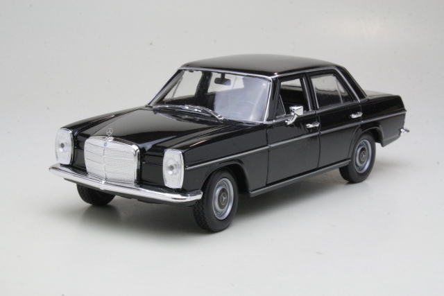 Mercedes 220 (w115) 1968, black