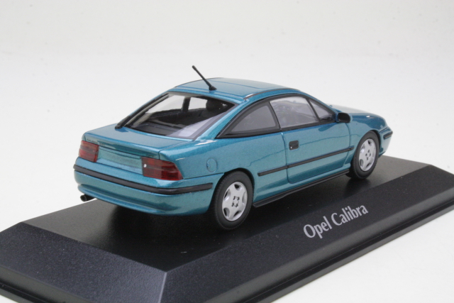 Opel Calibra 1989, turkoosi - Sulje napsauttamalla kuva