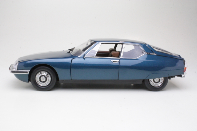 Citroen SM 1972, vihreä