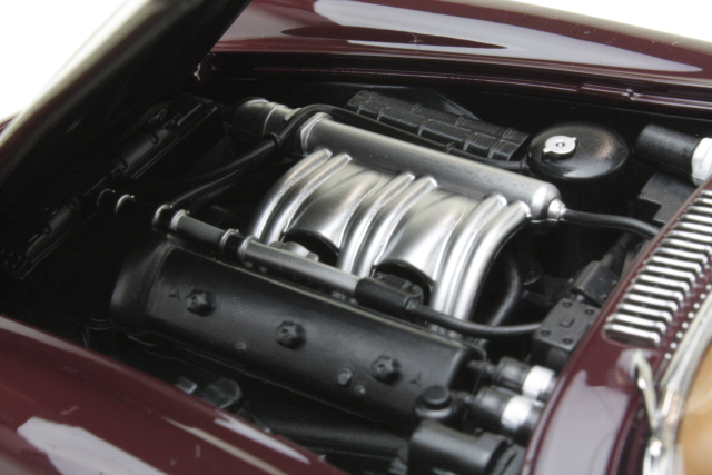Mercedes 300SL Roadster 1957, tummanpunainen