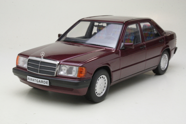 Mercedes 190E 1.8 Avantgarde (w201) 1993, punainen - Sulje napsauttamalla kuva