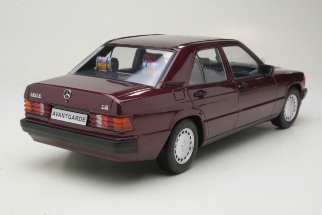Mercedes 190E 1.8 Avantgarde (w201) 1993, red