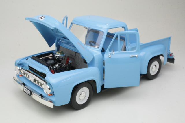 Ford F-100 Pick Up 1953, vaaleansininen